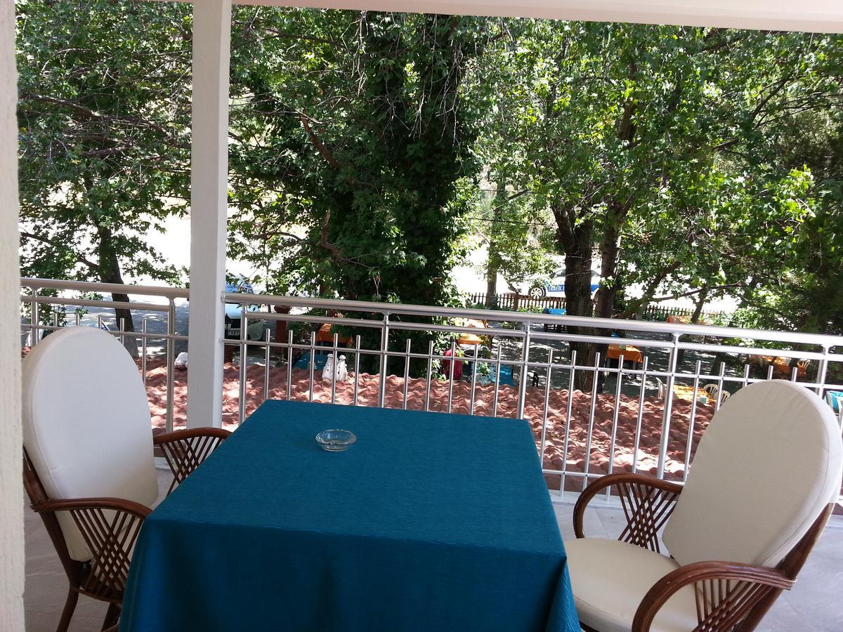 Guentur Hotel & Restaurant Гьочек Екстериор снимка