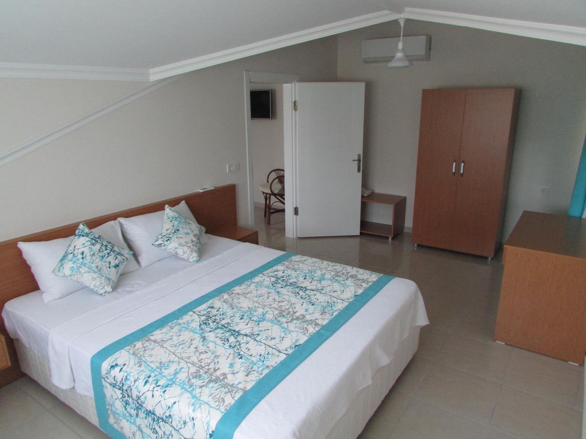 Guentur Hotel & Restaurant Гьочек Екстериор снимка